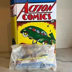 DC Comics 90th Anniversary Superman Popcorn Tin & Lanyard - New! AMC